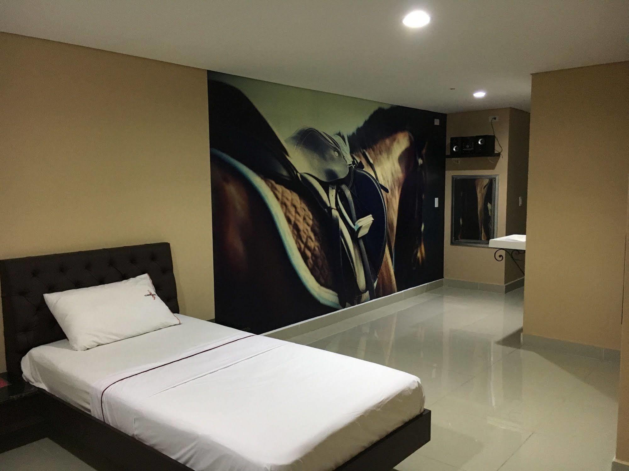 3H Hotel Centro Historico メデジン エクステリア 写真